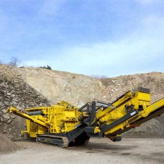 Track mounted mobile Impact Crushers for sale and rent