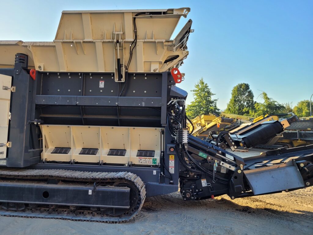 Used Terex Ecotec TDS 825 slow speed shredder for sale and rent